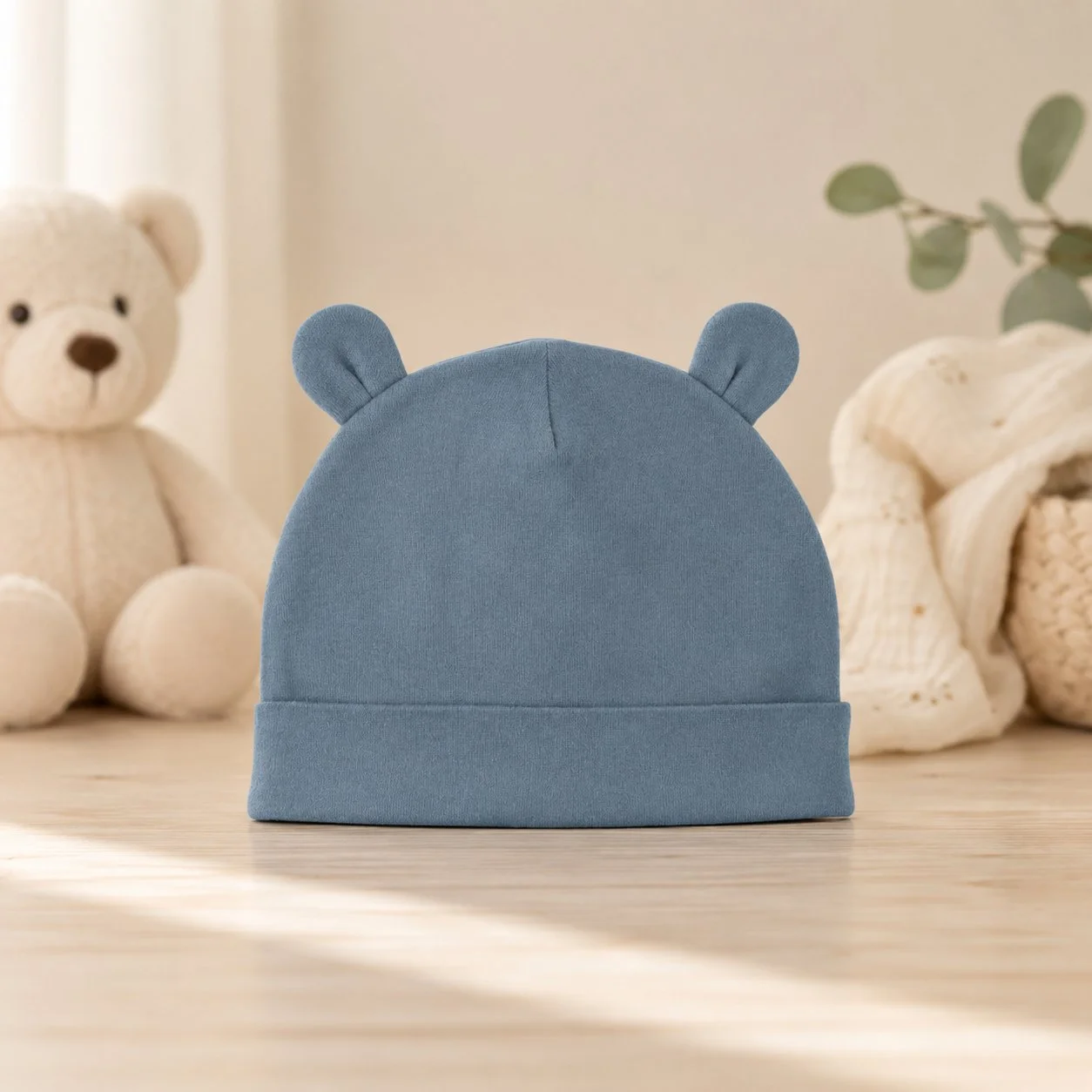 White Delicate Double Pom Baby Hat – Soft & Cozy Warmth for Little Heads